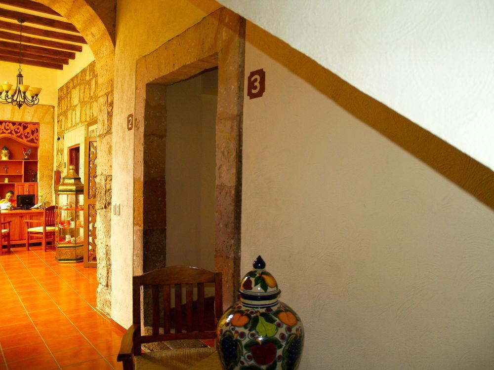 Hotel Refugio Agustino موروليا المظهر الخارجي الصورة
