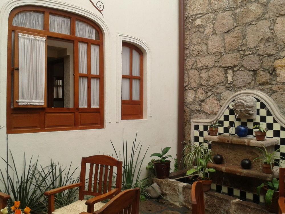 Hotel Refugio Agustino موروليا المظهر الخارجي الصورة