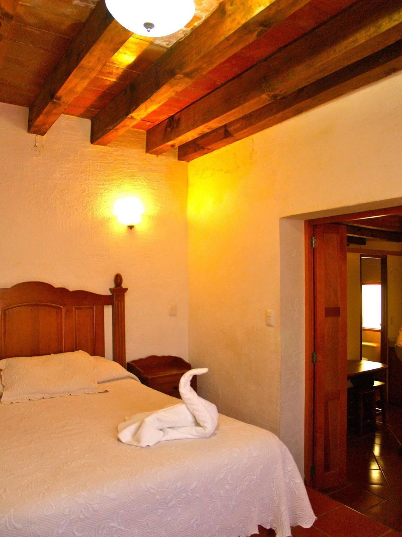 Hotel Refugio Agustino موروليا المظهر الخارجي الصورة