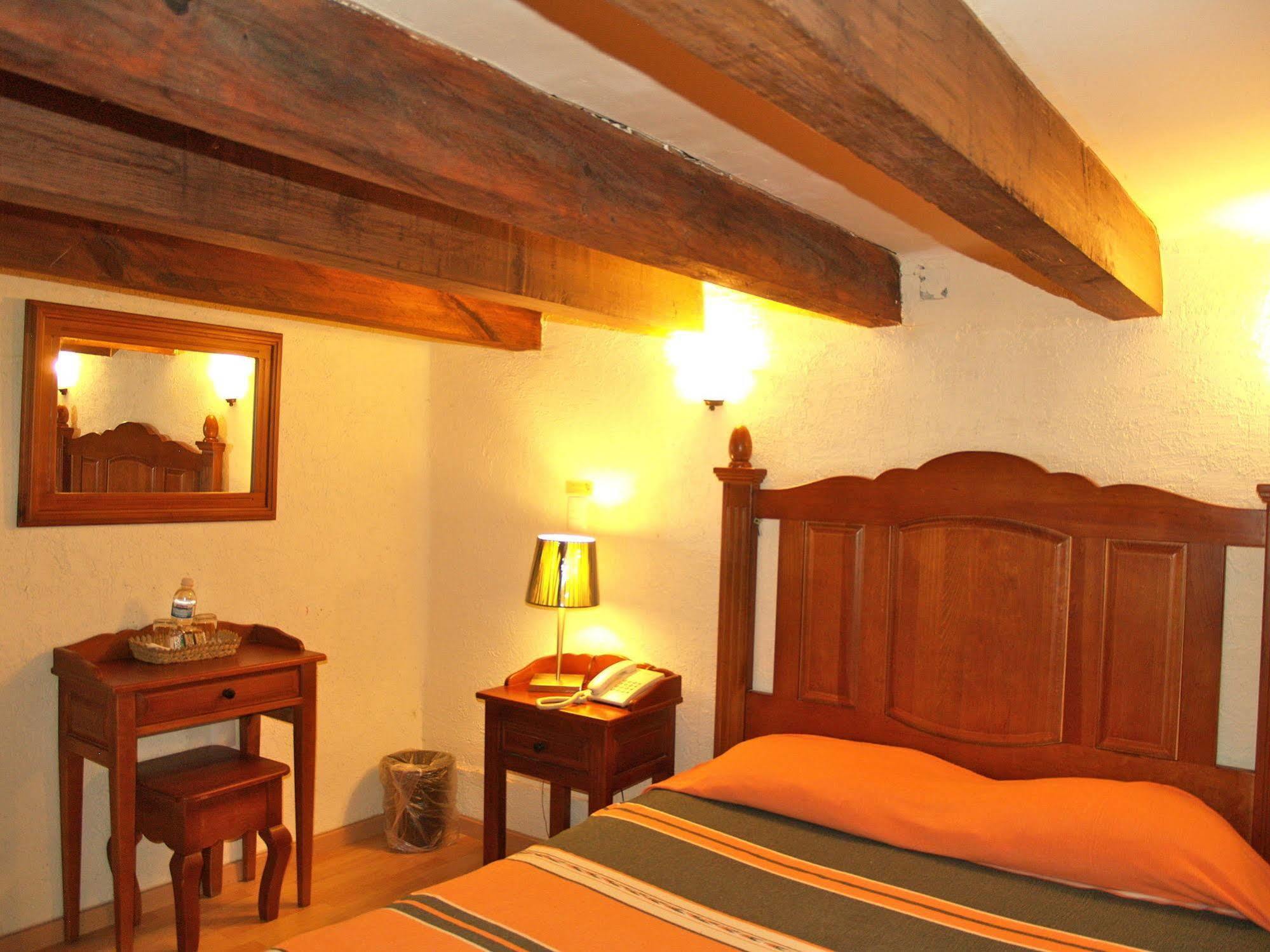 Hotel Refugio Agustino موروليا المظهر الخارجي الصورة